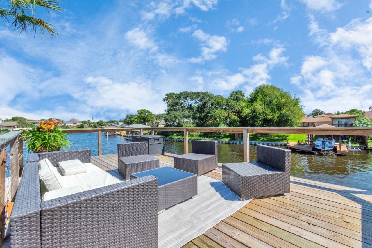 Beauty On The Water! Lake House Near The Beaches! Galveston Exterior photo