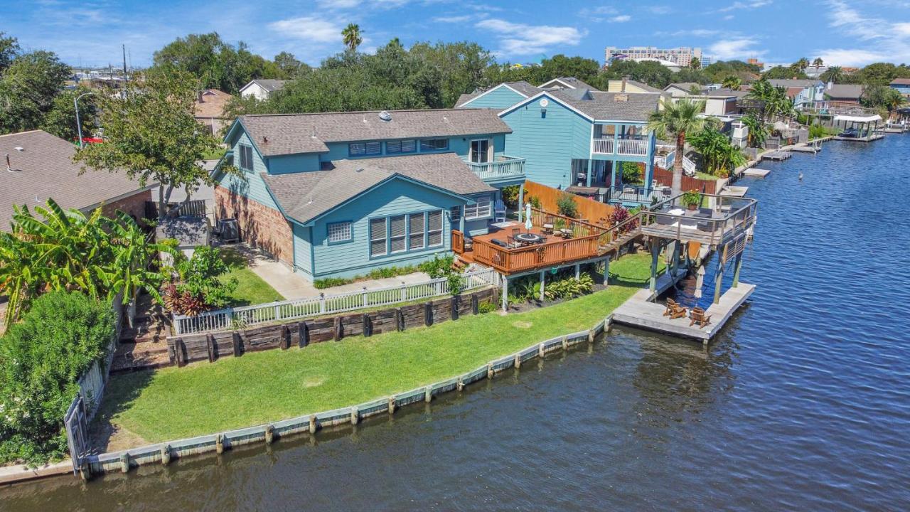 Beauty On The Water! Lake House Near The Beaches! Galveston Exterior photo